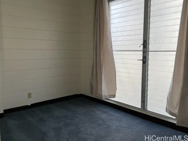$1,350 | 1404 Kewalo Street, Honolulu, HI 96822