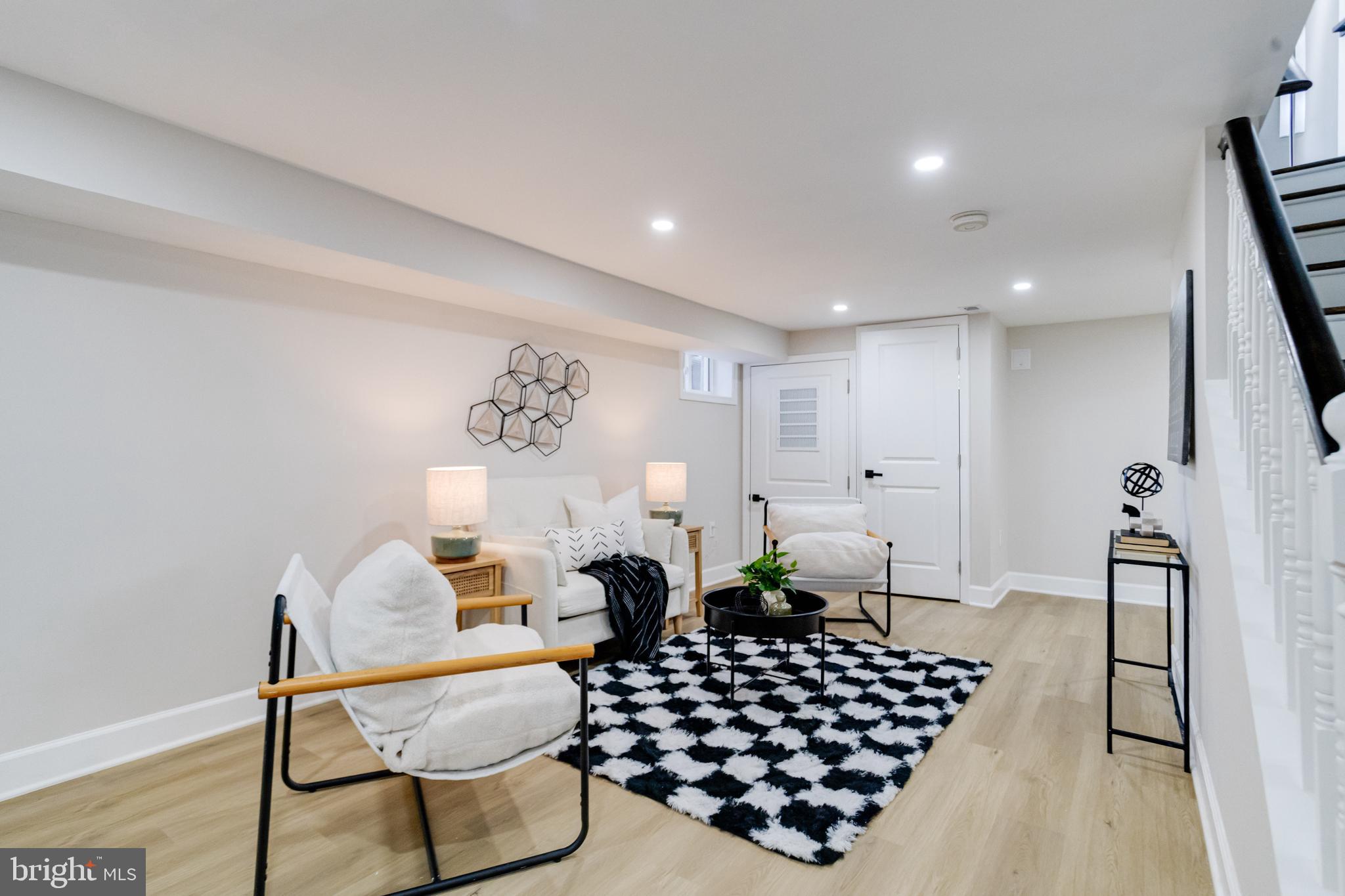 605 Walnut Avenue Baltimore, MD 21229 - Photo 54 of 80
