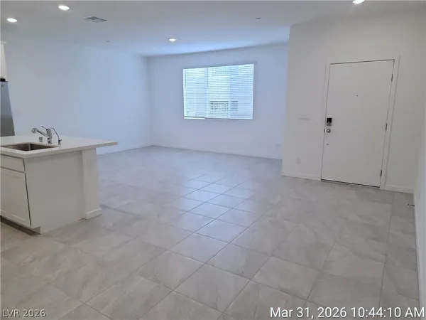 $2,037 | 1524 Maya Crossing Avenue, Henderson, NV 89002