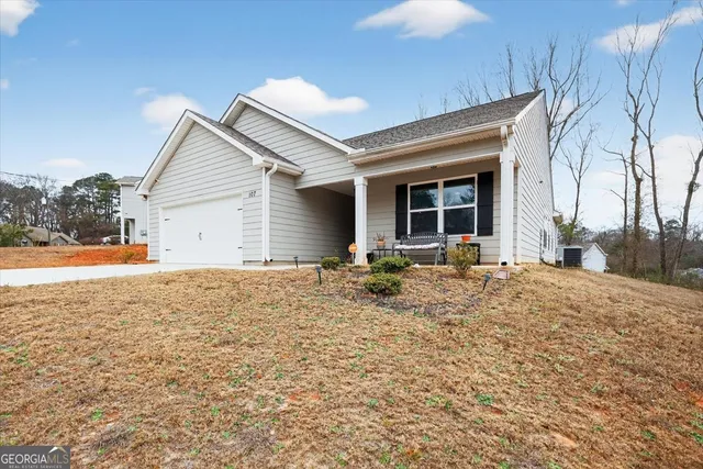 $279,000 | 107 Hammerhead Lane, Thomaston, GA 30286