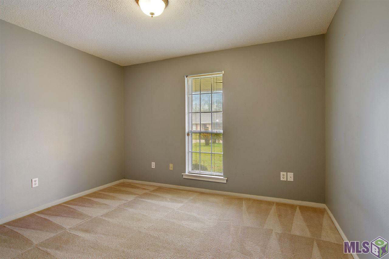 459 Kay Drive Baton Rouge, LA 70815 - Photo 11 of 16