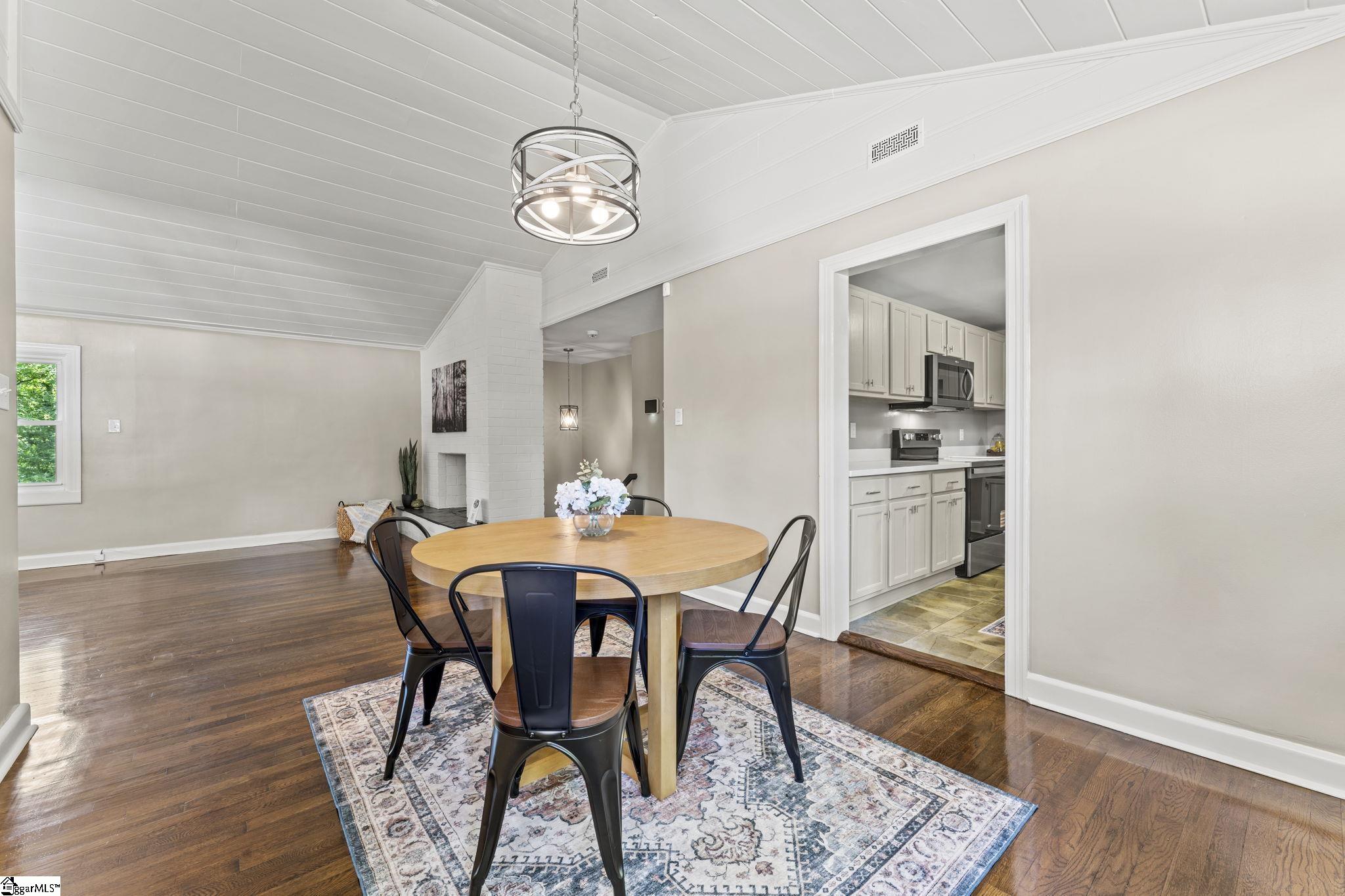 119 West Victoria Road Spartanburg, SC 29301 - Photo 12 of 50