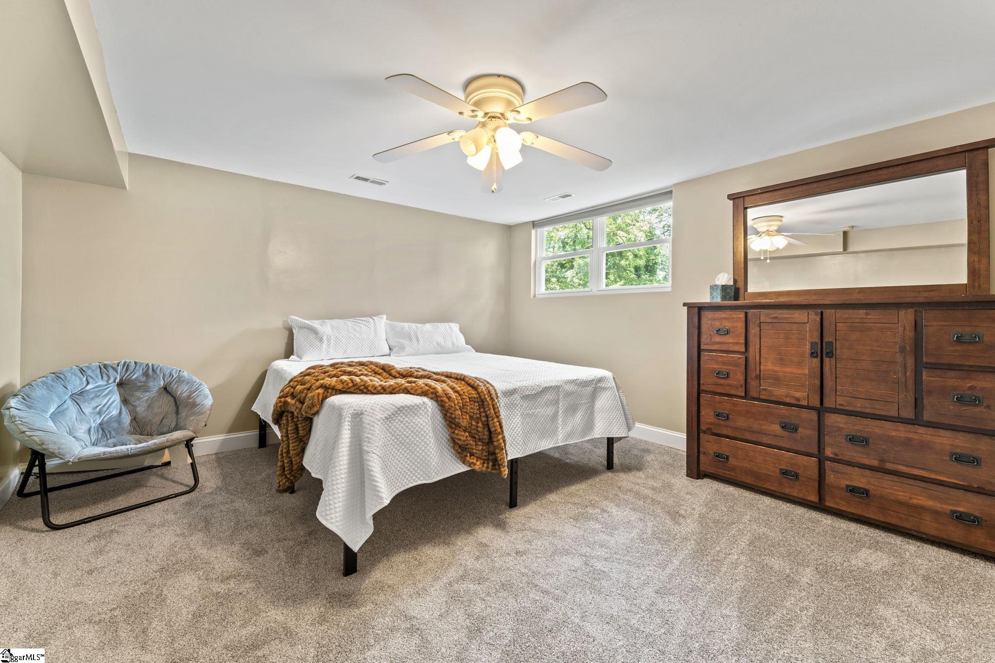 119 West Victoria Road Spartanburg, SC 29301 - Photo 6 of 50