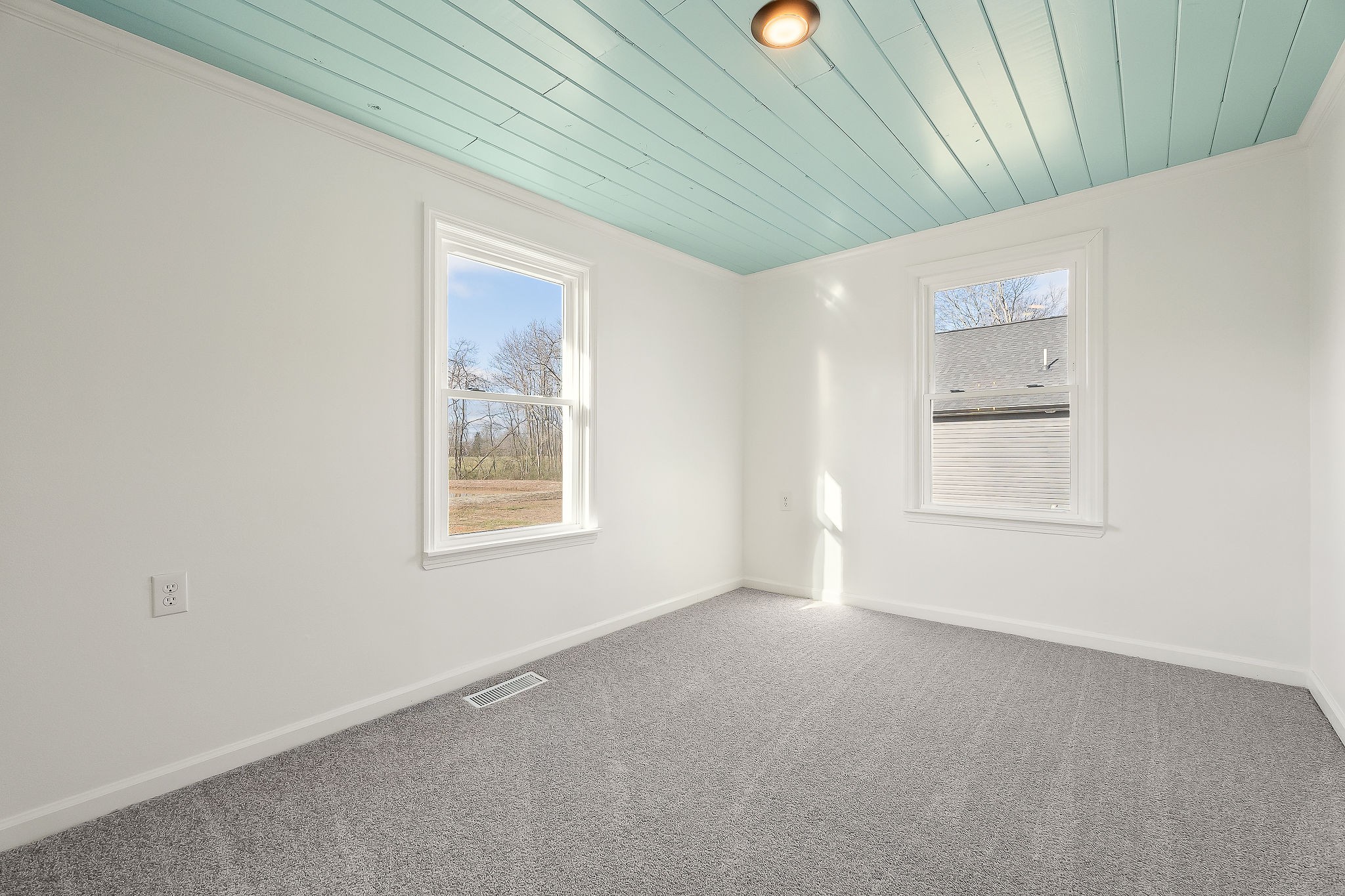 763 Smith Road Smithville, TN 37166 - Photo 19 of 29 a view of an empty room with a window