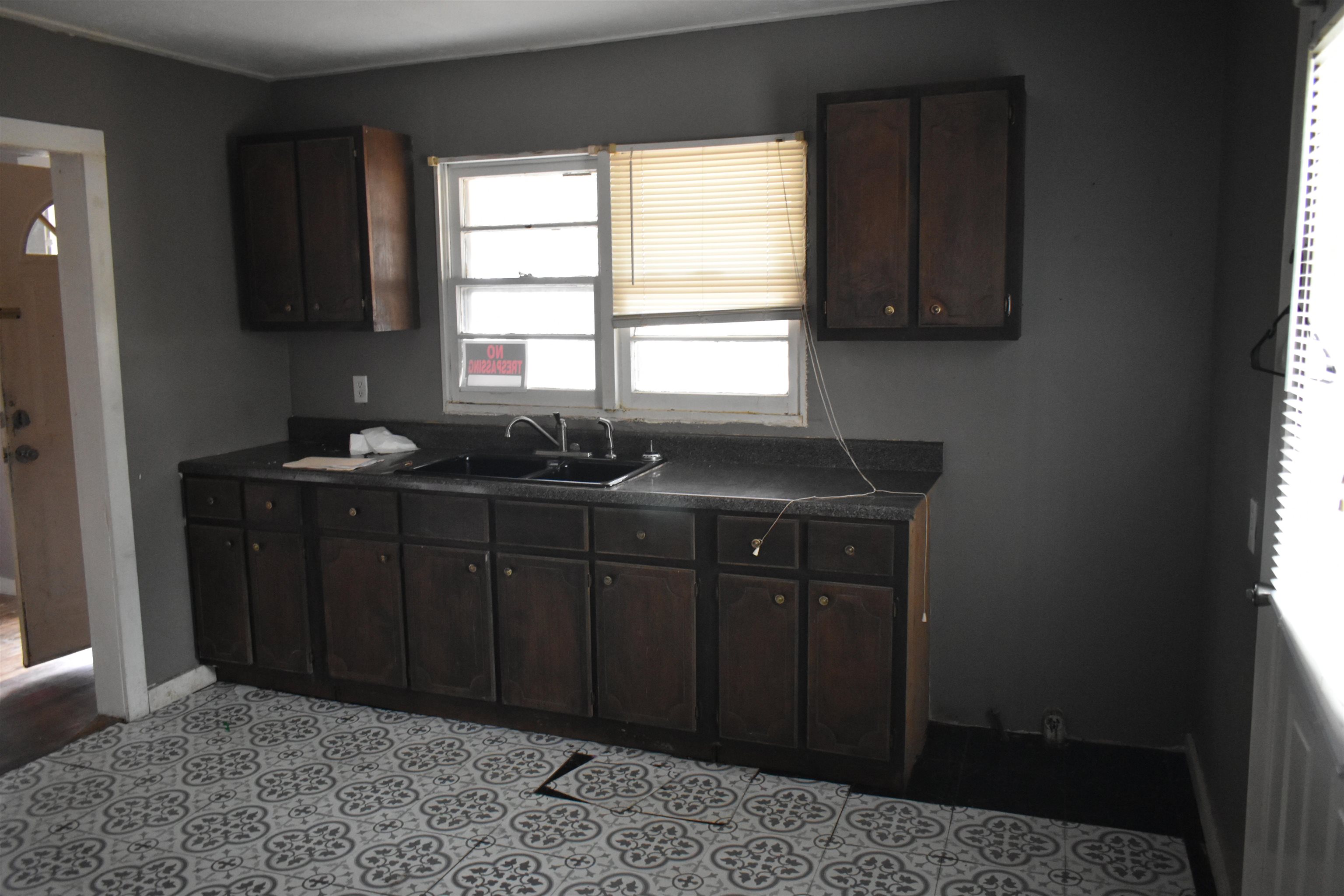 2489 Decaturville Road Decaturville, TN 38329 - Photo 9 of 12 Gallery Image 9