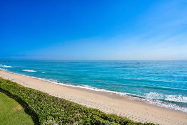 a view of an ocean beach