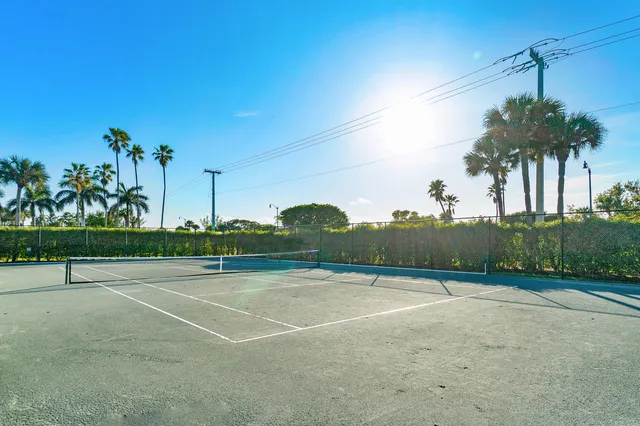 a view of a tennis court