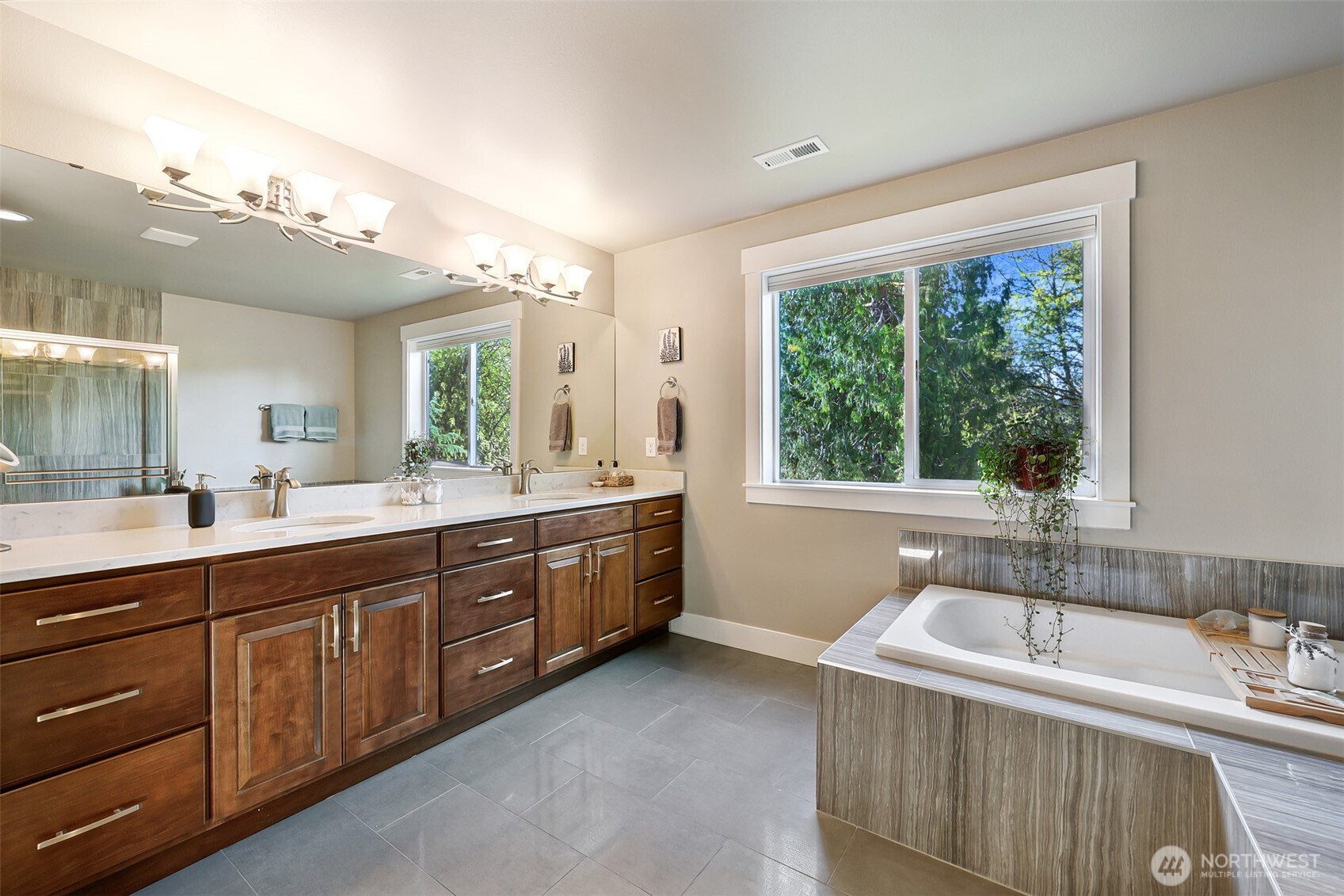 4720 Northeast 25th Street Renton, WA 98059 - Photo 22 of 40 Gallery Image 22