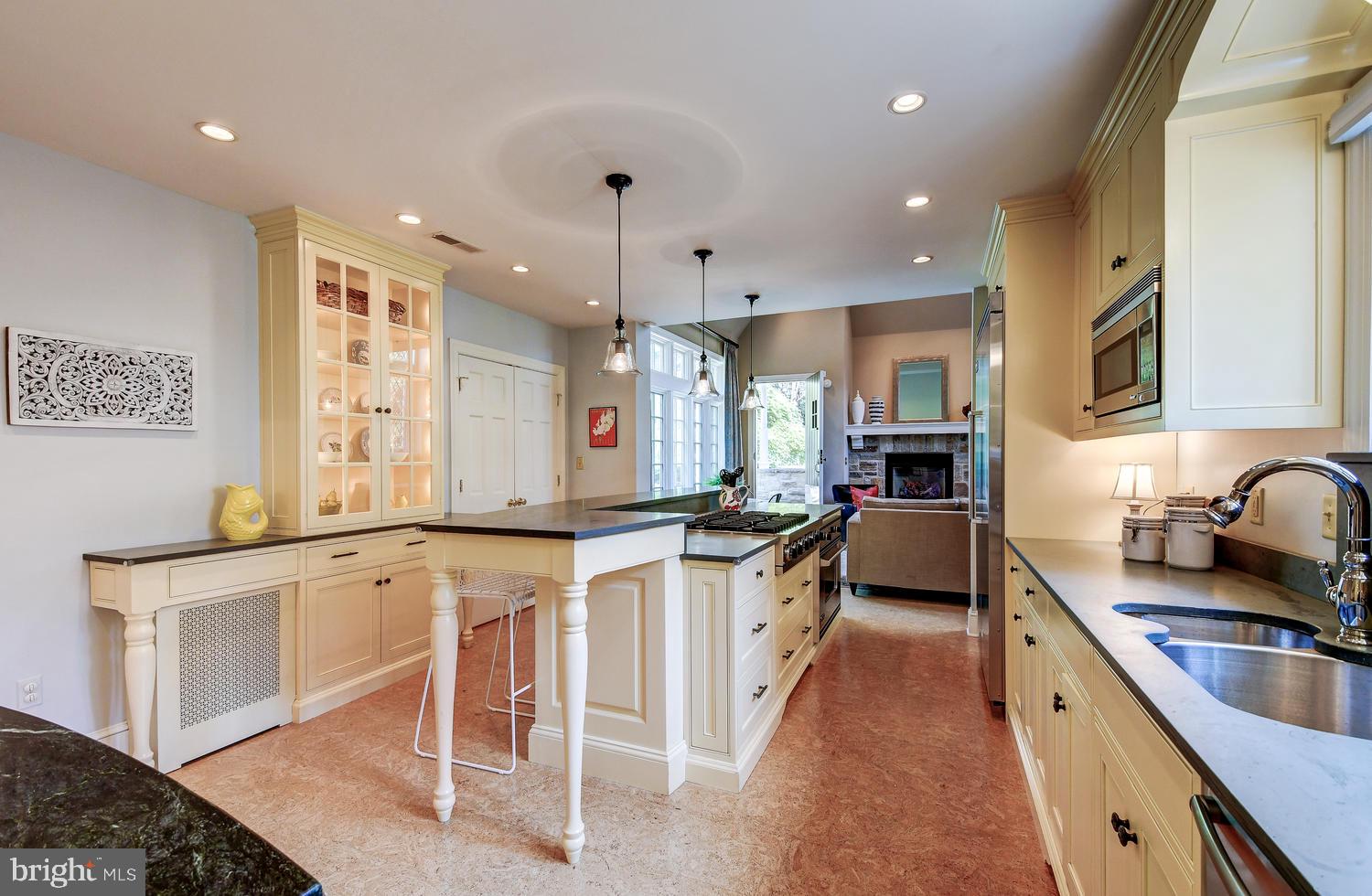 212 Goodale Road Baltimore, MD 21212 - Photo 8 of 39 Kitchen has great work space & huge pantry