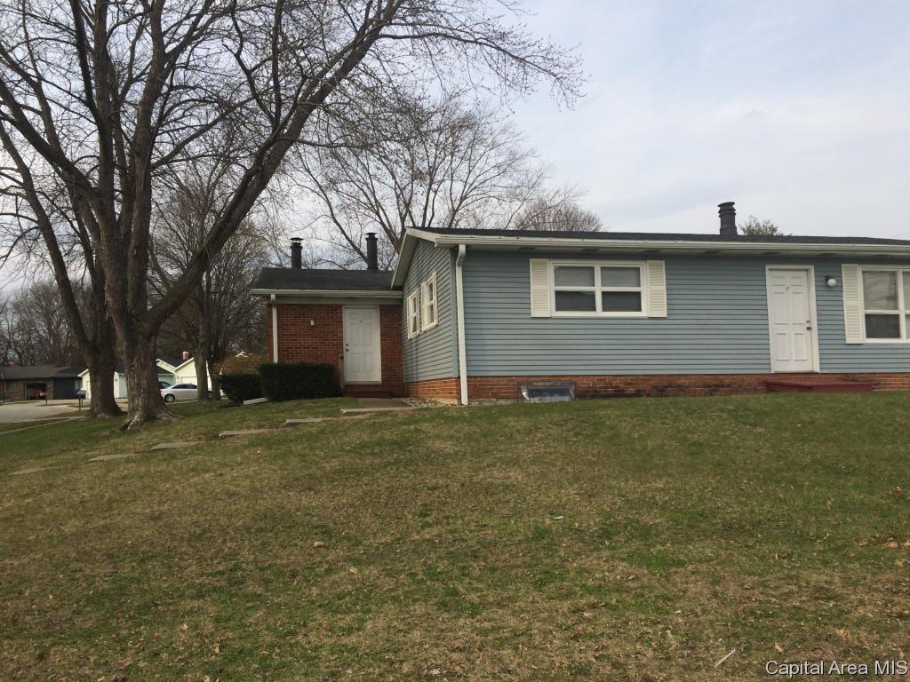408 Brandywine Road Springfield, IL 62704 - Photo 3 of 4 Gallery Image 3