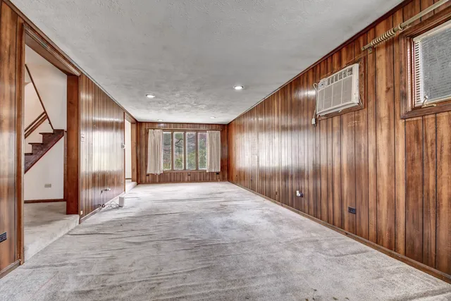 a view of an entryway