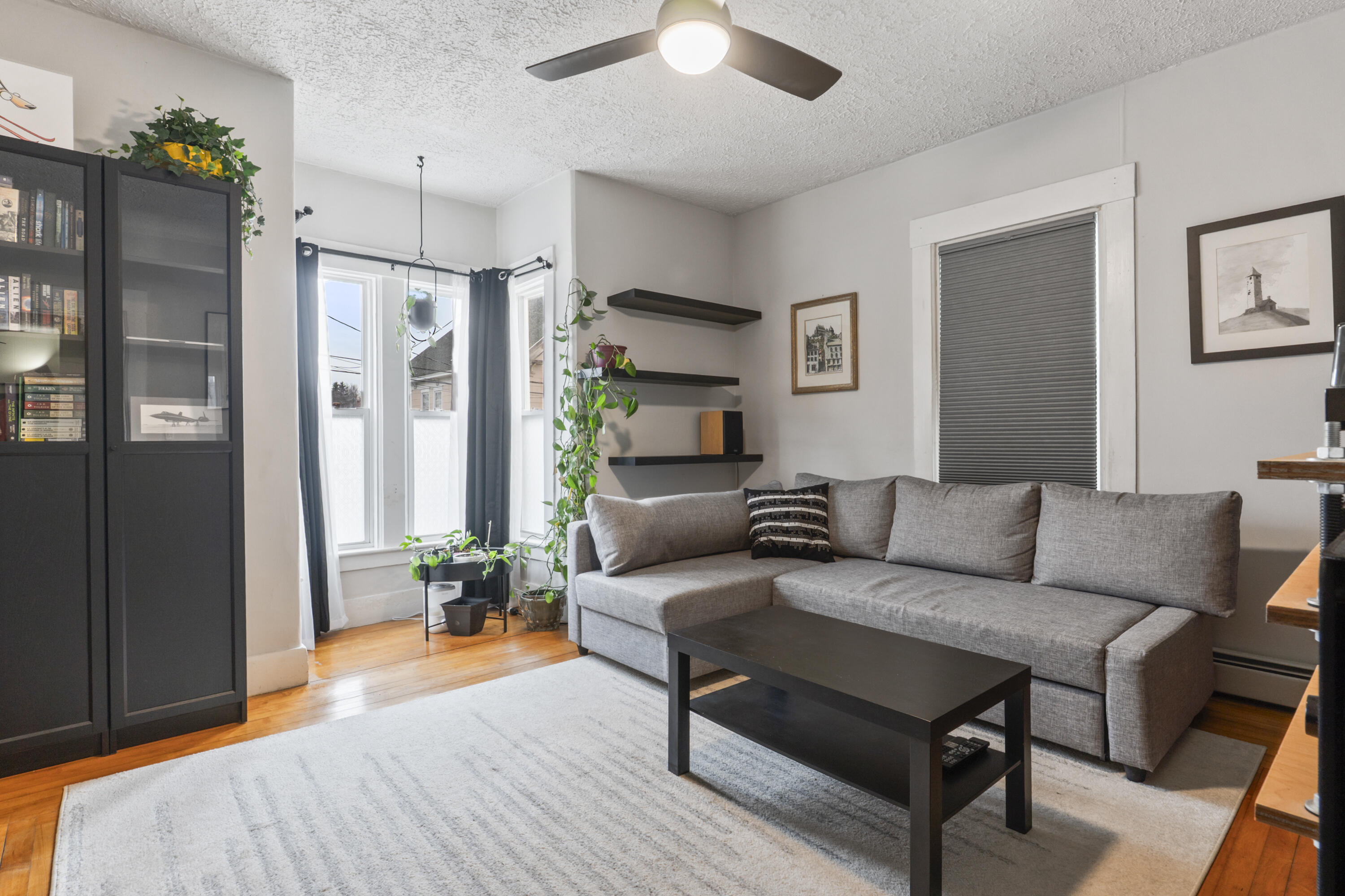 3 Lyman Street Berwick, ME 03901 - Photo 4 of 33 Simple, sunlit and comfortable