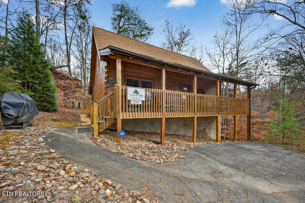 640 Forest Drive Pigeon Forge, TN 37863 - Photo 1 of 35 DSC_2228