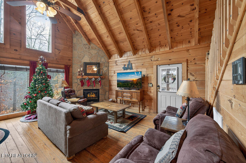 640 Forest Drive Pigeon Forge, TN 37863 - Photo 14 of 35 DSC_2158