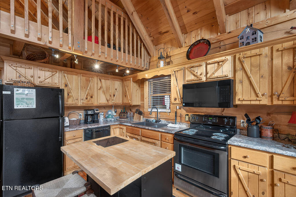 640 Forest Drive Pigeon Forge, TN 37863 - Photo 17 of 35 DSC_2167