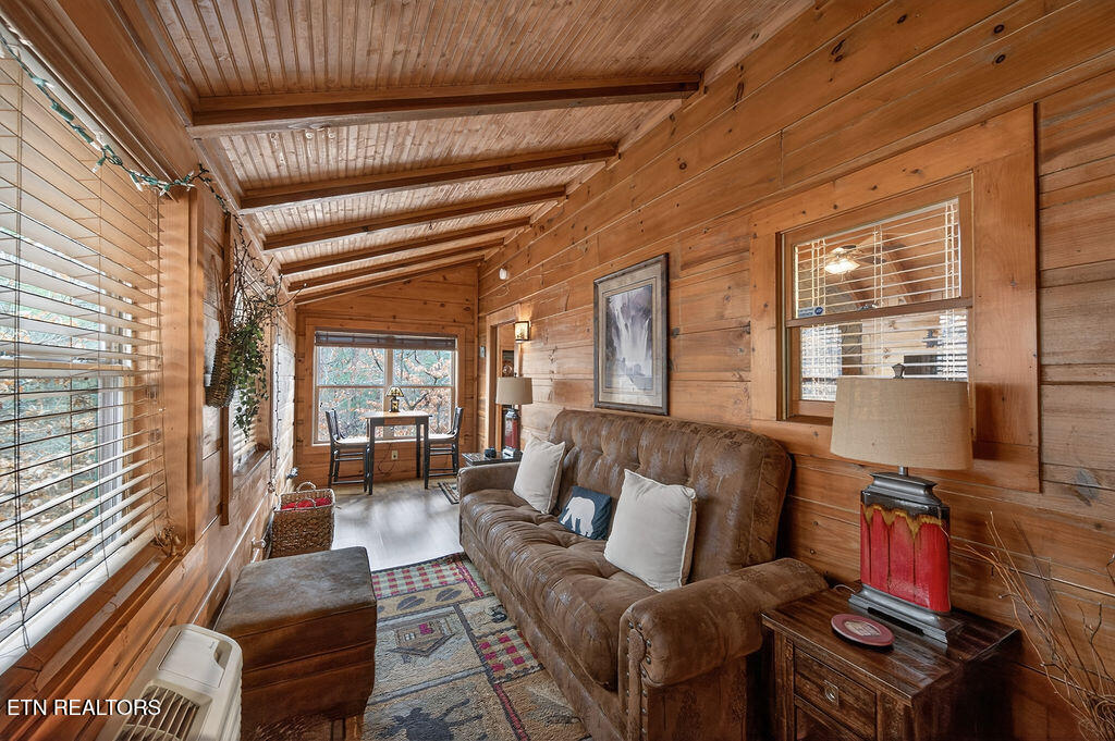 640 Forest Drive Pigeon Forge, TN 37863 - Photo 24 of 35 DSC_2195