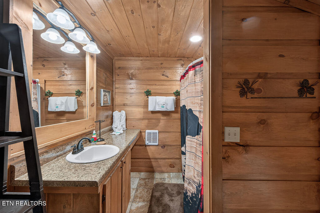 640 Forest Drive Pigeon Forge, TN 37863 - Photo 26 of 35 DSC_2201