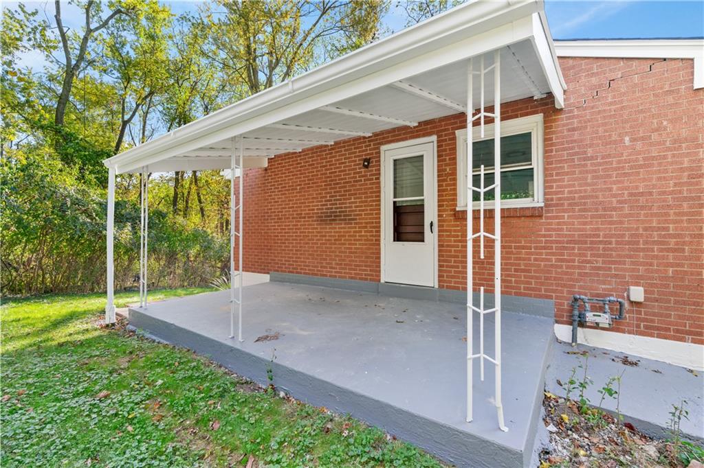 582 Lorraine Road Pittsburgh, PA 15221 - Photo 22 of 25 Gallery Image 22