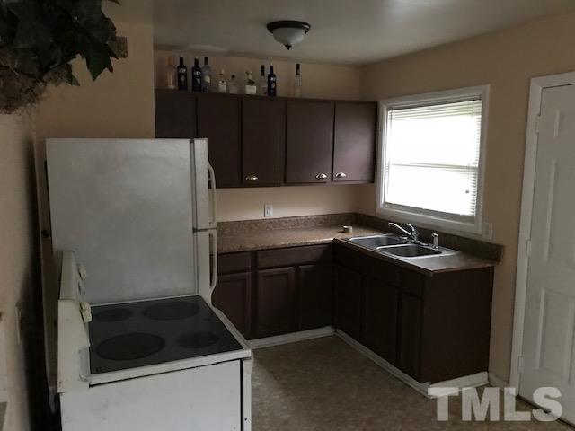 720 Oak Road Raleigh, NC 27603 - Photo 6 of 11