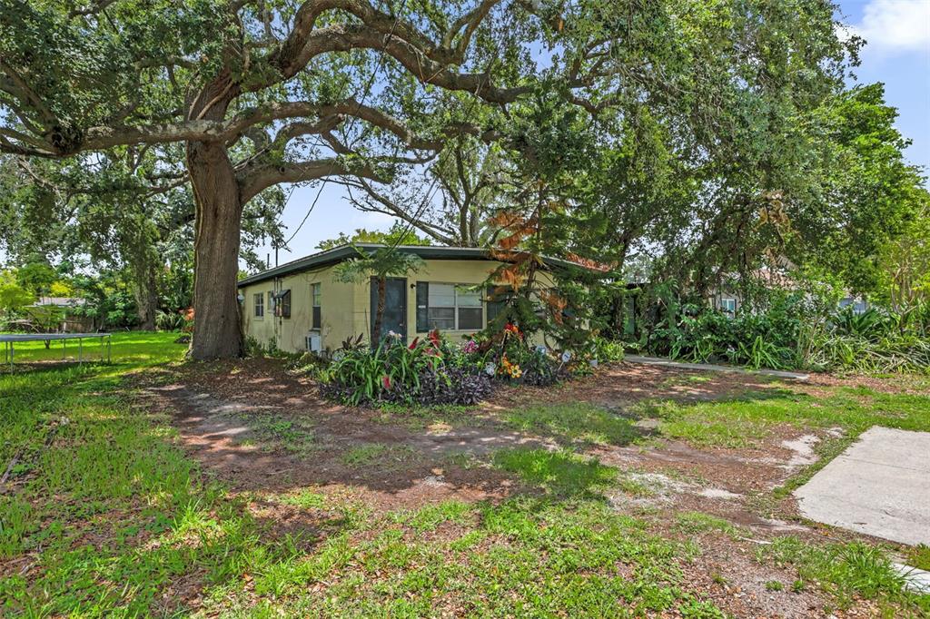 809 22nd Street Orlando, FL 32805 - Photo 2 of 21