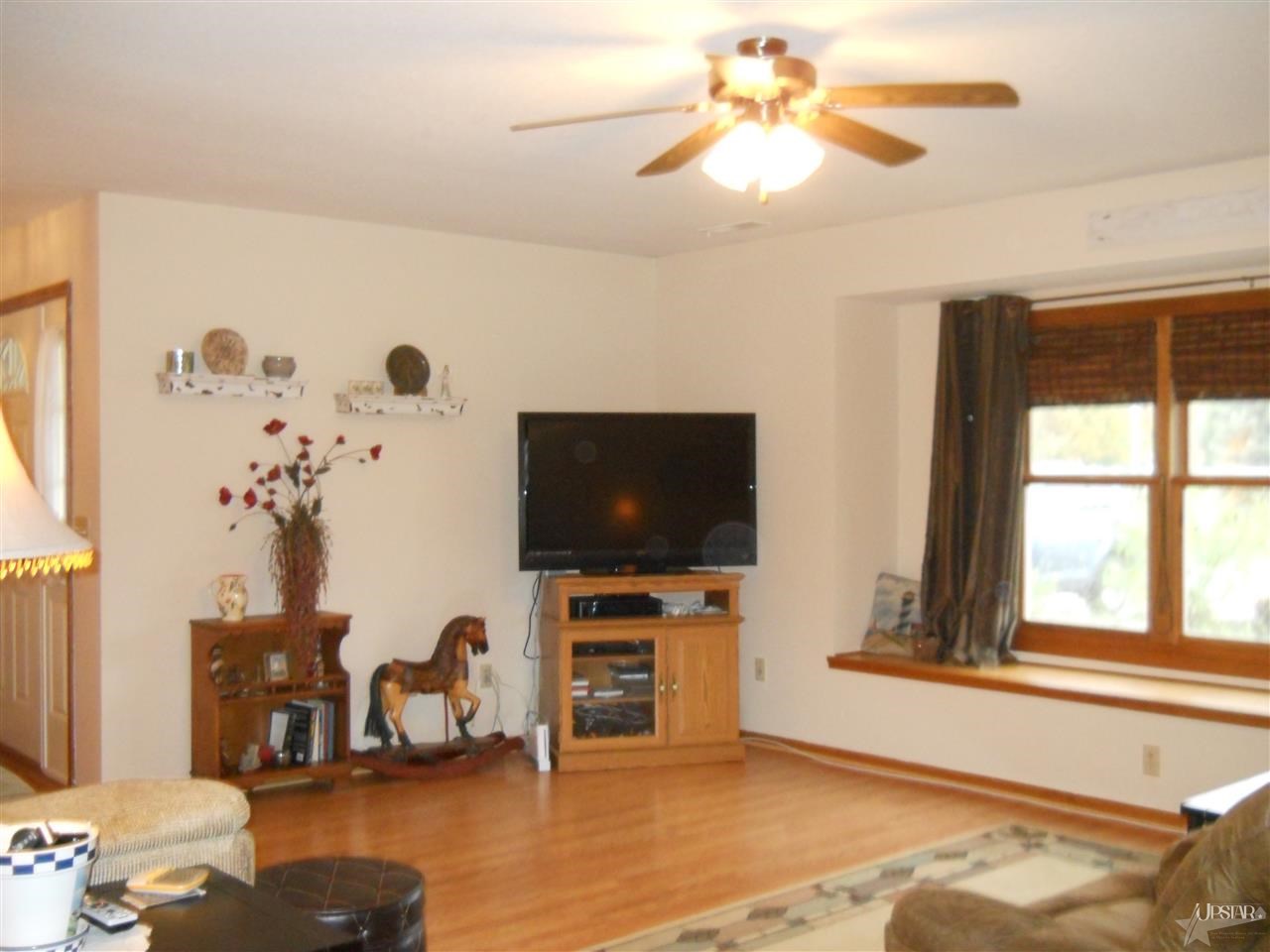 900 Trail Road Auburn, IN 46706 - Photo 5 of 30 Gallery Image 5