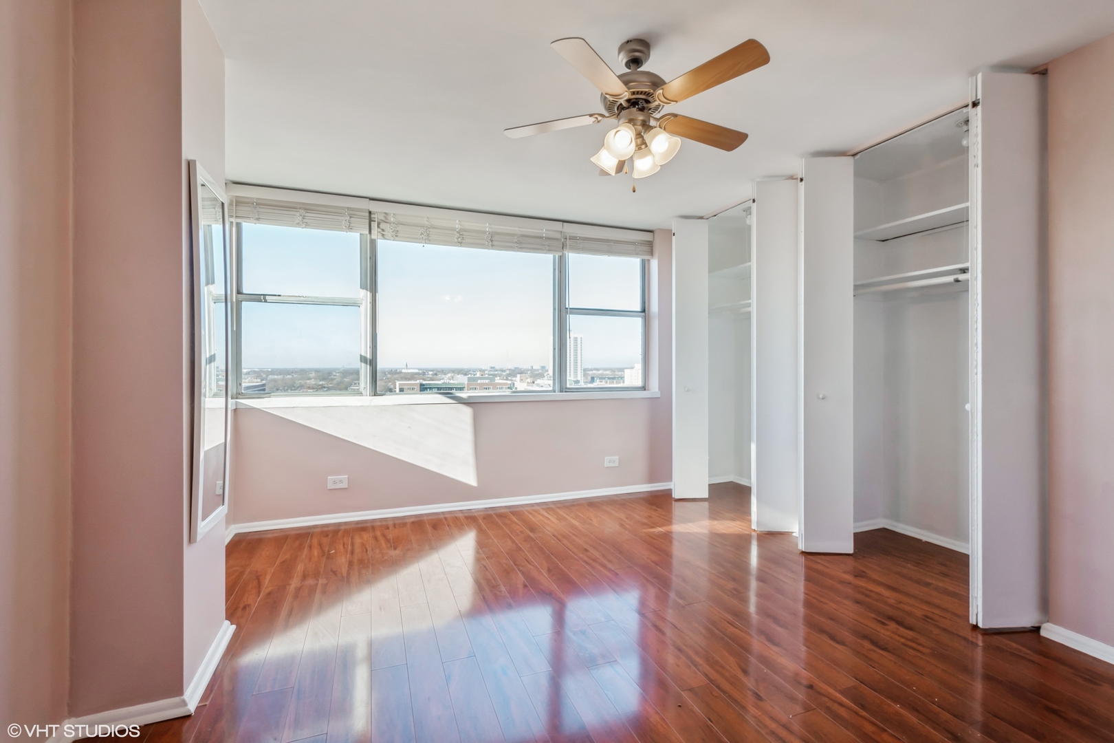 6301 North Sheridan Road, Unit 14A Chicago, IL 60660 - Photo 7 of 13