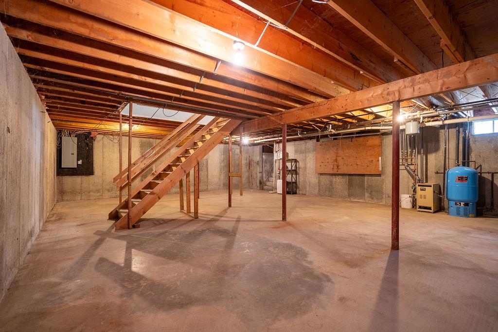 2 Wheeler Road Bow, NH 03304 - Photo 30 of 40