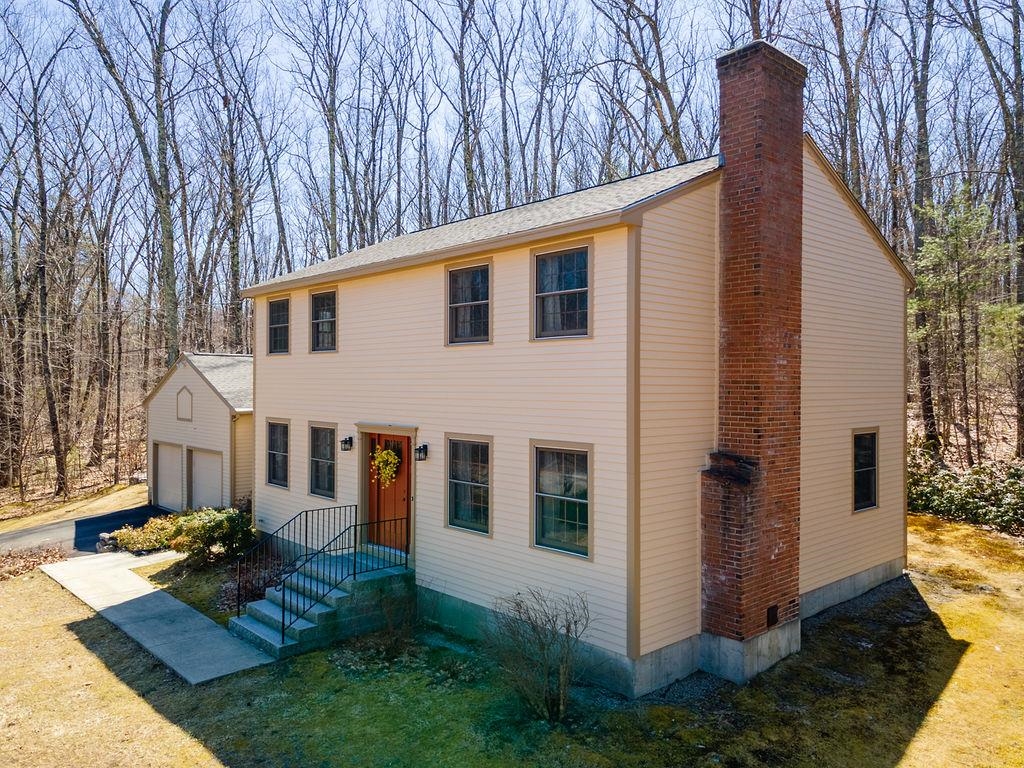 2 Wheeler Road Bow, NH 03304 - Photo 3 of 40