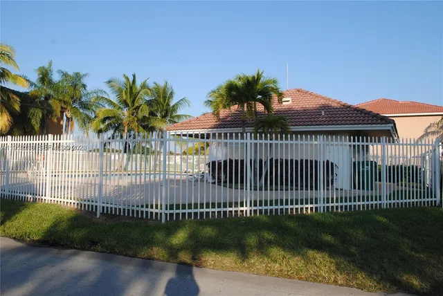 $2,700 | 14108 Southwest 179th Street, Unit 14108, Miami, FL 33177