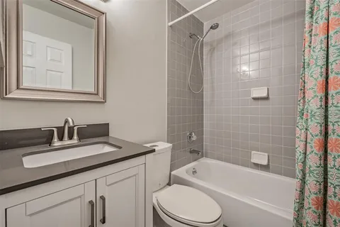 $1,150,000 | 3220 West Bay Villa Avenue, Tampa, FL 33611