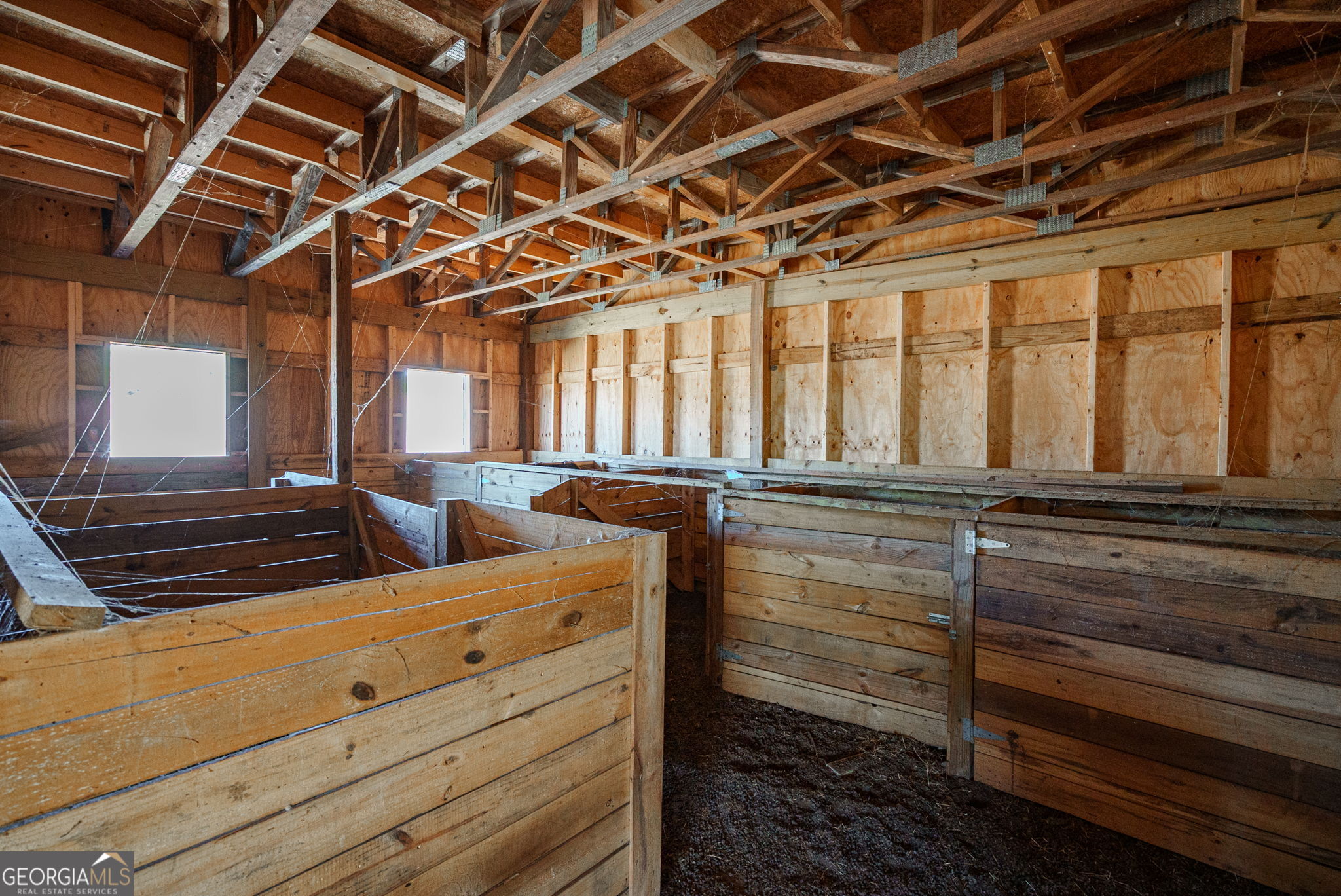 0 Warren Road White Plains, GA 30678 - Photo 34 of 37 a view of room with wooden floor