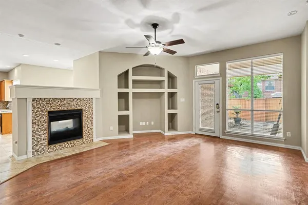 $385,000 | 1304 Pheasant Run, Crowley, TX 76036
