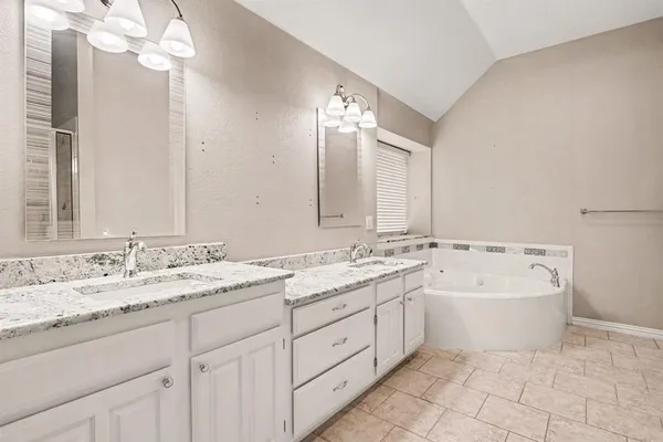 $385,000 | 1304 Pheasant Run, Crowley, TX 76036