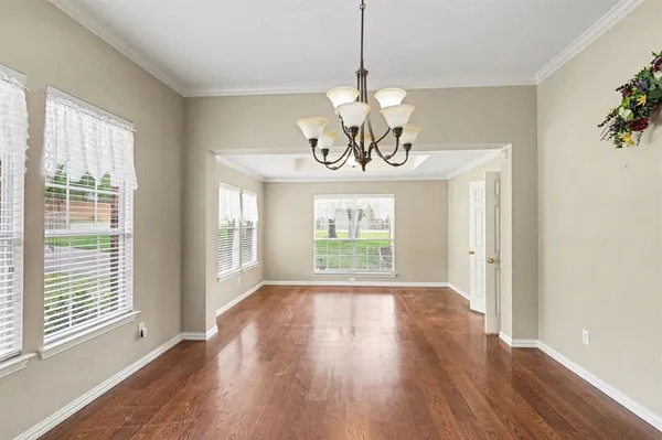 $385,000 | 1304 Pheasant Run, Crowley, TX 76036