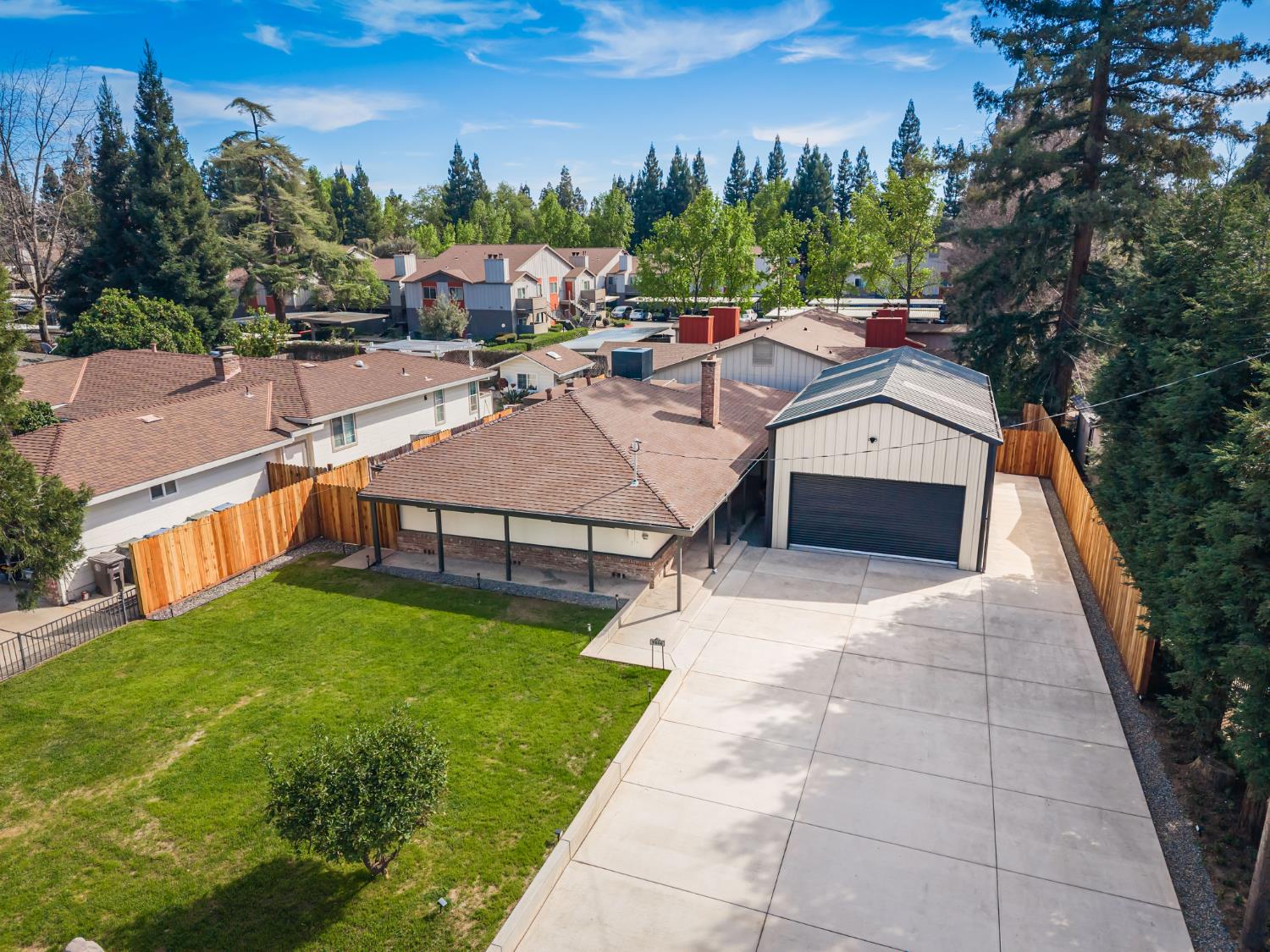 7800 Watson Way Citrus Heights, CA 95610 - Photo 3 of 72