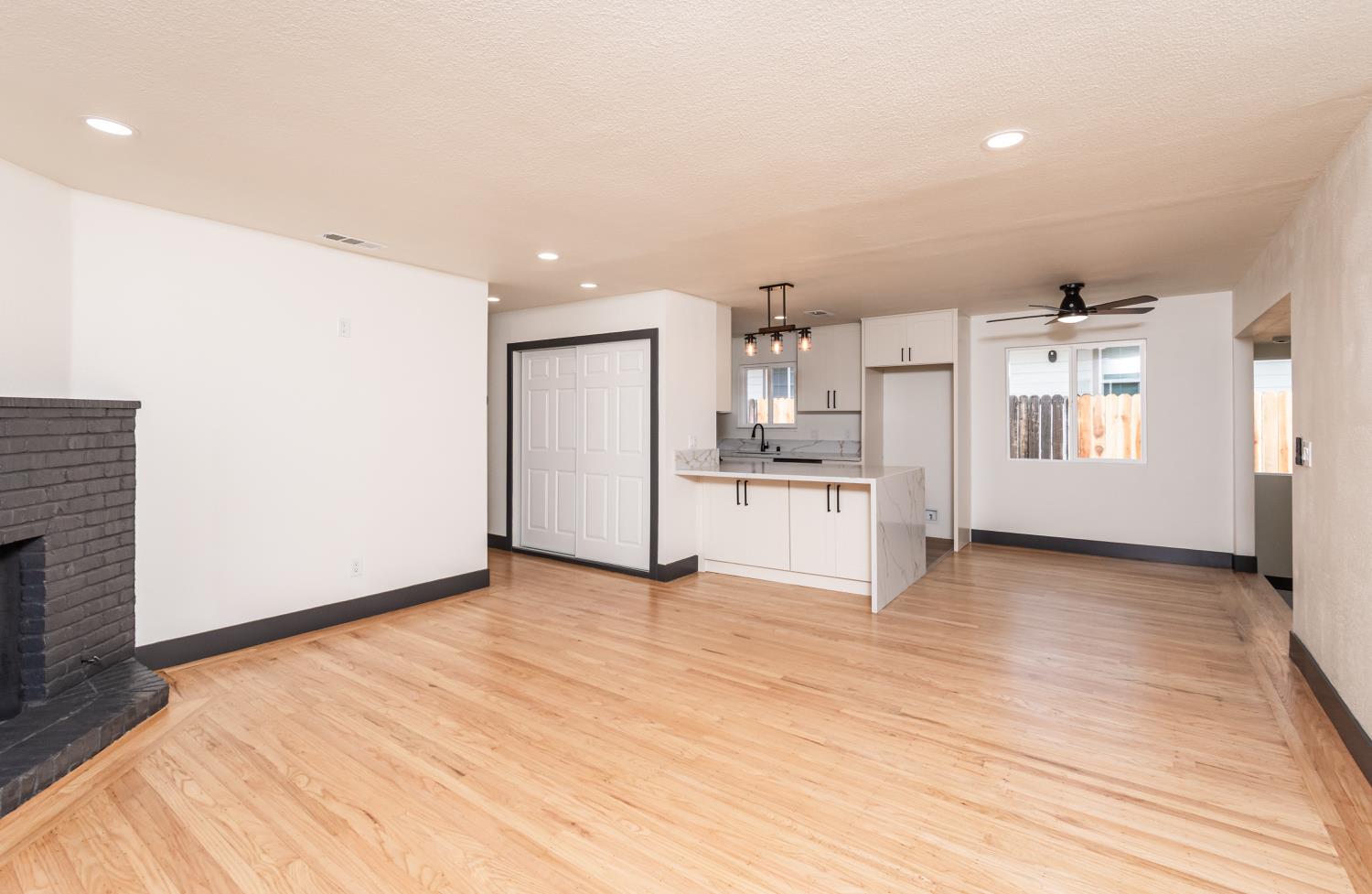 7800 Watson Way Citrus Heights, CA 95610 - Photo 10 of 72