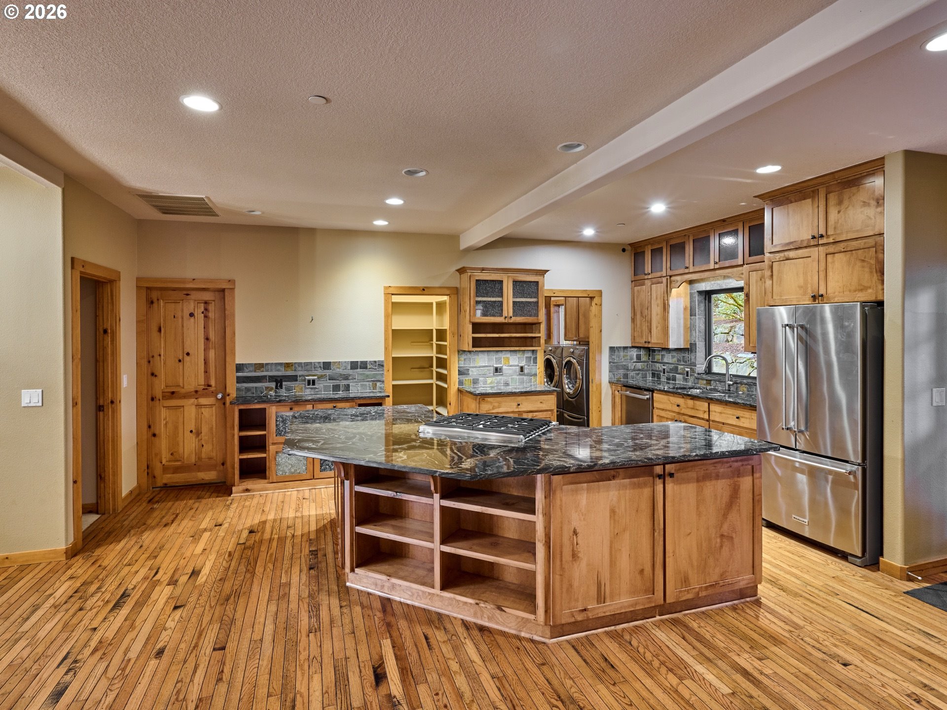 29977 Southwest Heater Road Sherwood, OR 97140 - Photo 9 of 48 Gallery Image 9
