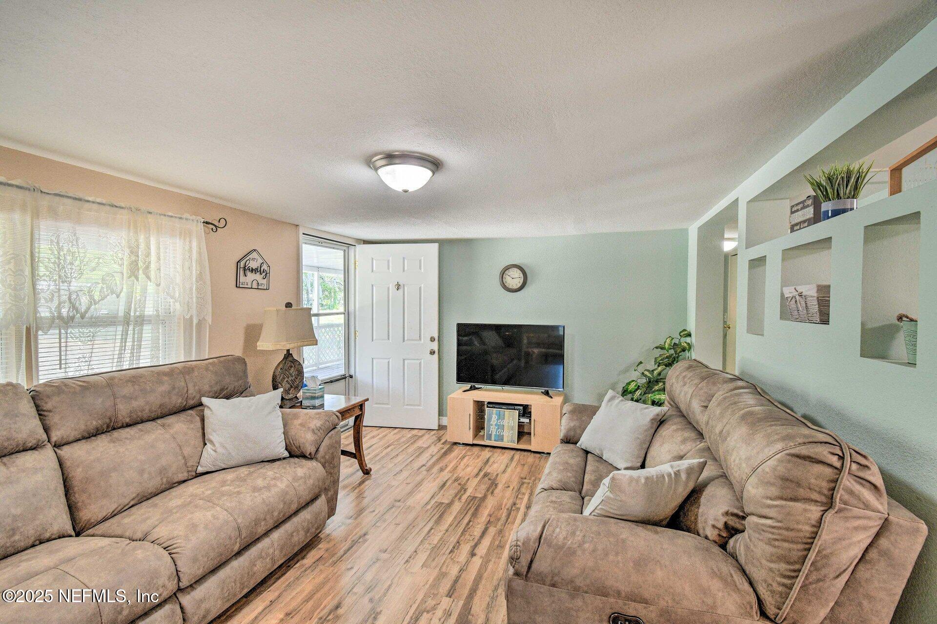 Sat5