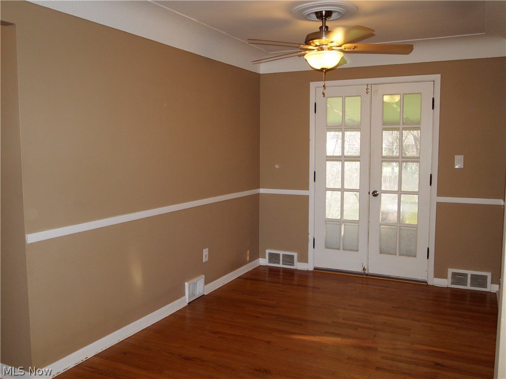 4936 Corliss Road Cleveland, OH 44124 - Photo 8 of 22 Gallery Image 8