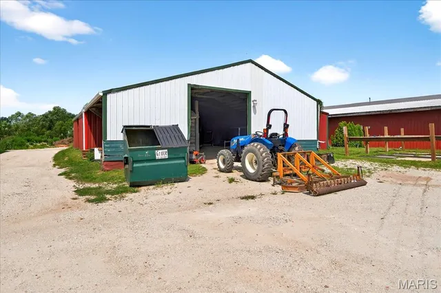 $1,999,000 | 28699 Roelker Road, Wright City, MO 63390