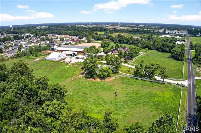 $1,999,000 | 28699 Roelker Road, Wright City, MO 63390