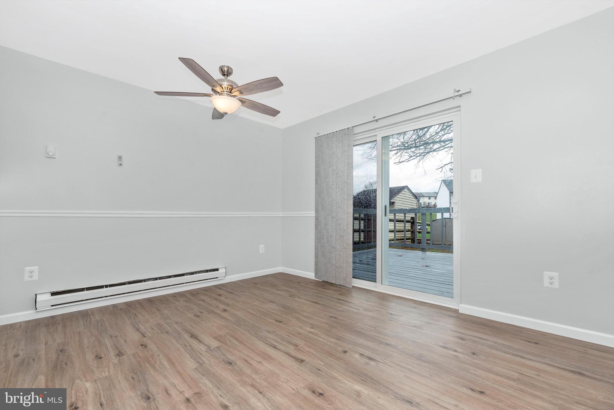 313 Janice Way Westminster, MD 21158 - Photo 11 of 34 SPACIOUS Kitchen!