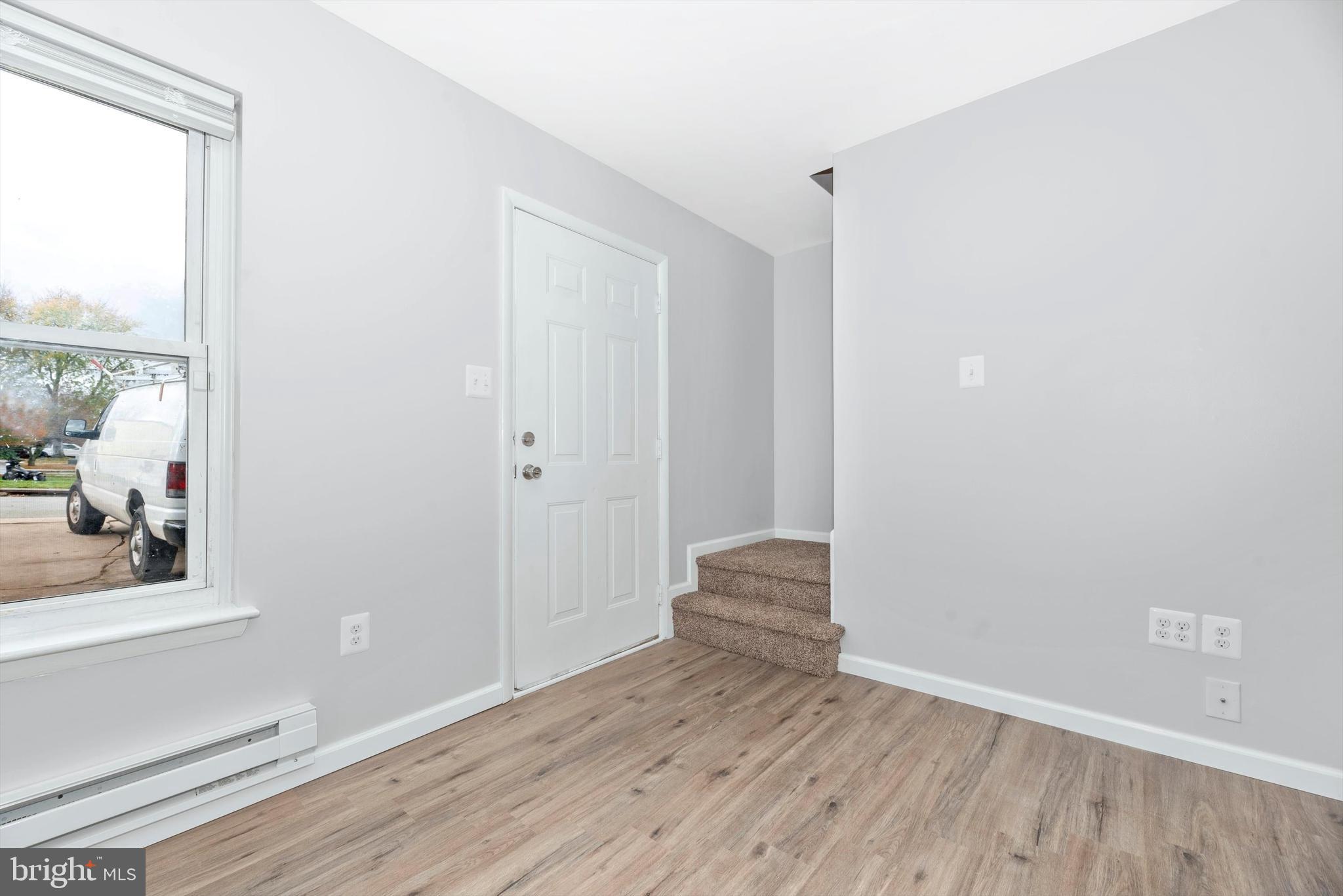 313 Janice Way Westminster, MD 21158 - Photo 3 of 34