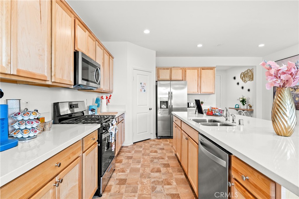 8538 Anthony Street Colton, CA 92324 - Photo 22 of 75