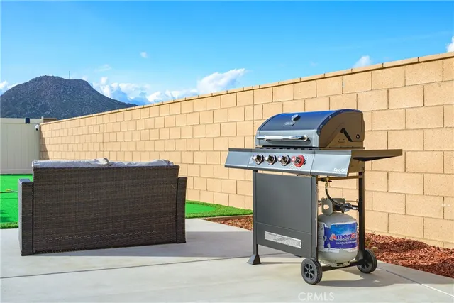 $880,000 | 8538 Anthony Street, Colton, CA 92324