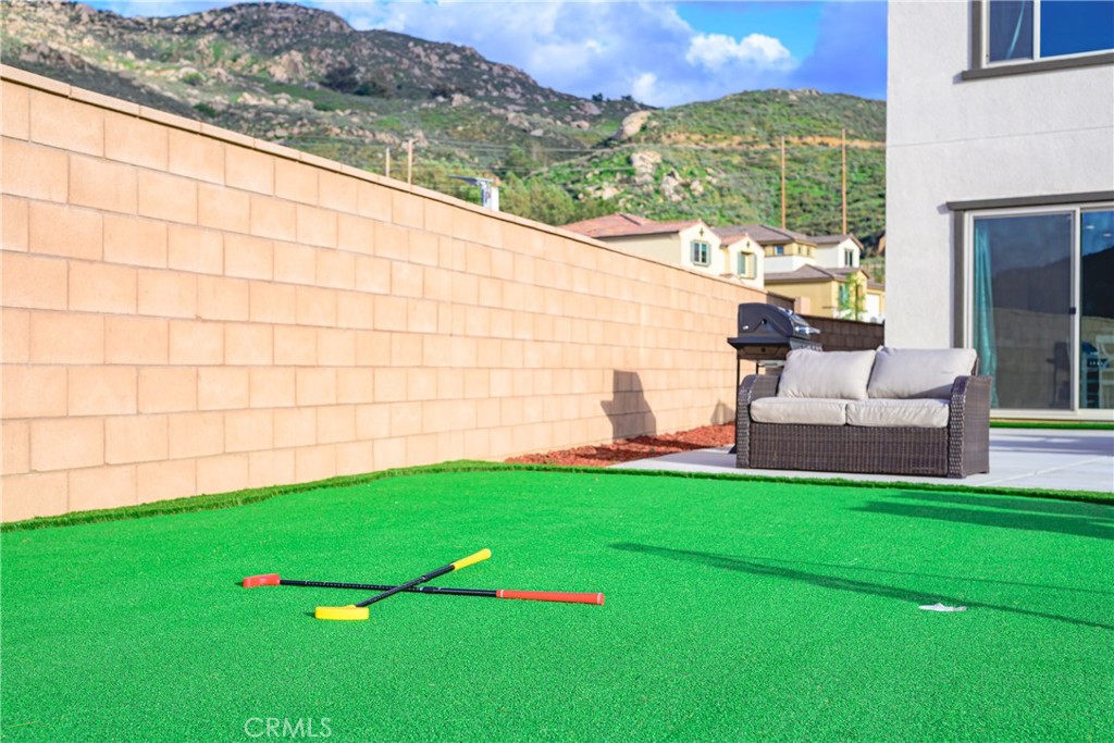 8538 Anthony Street Colton, CA 92324 - Photo 73 of 75