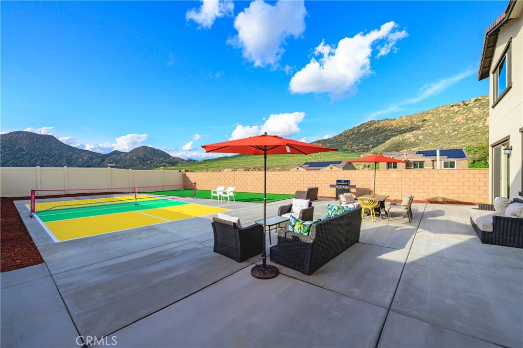 8538 Anthony Street Colton, CA 92324 - Photo 8 of 75