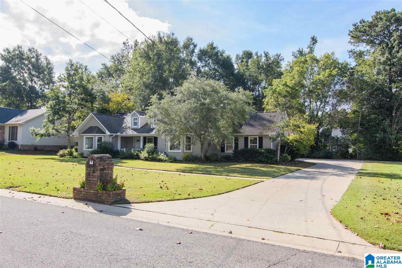 865 Springmeadow Drive Gardendale, AL 35071 - Photo 3 of 47