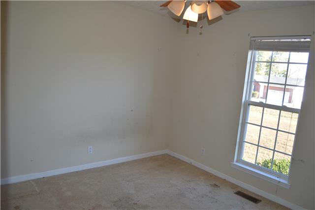 3075 Bowker Road Charlotte, TN 37036 - Photo 5 of 7