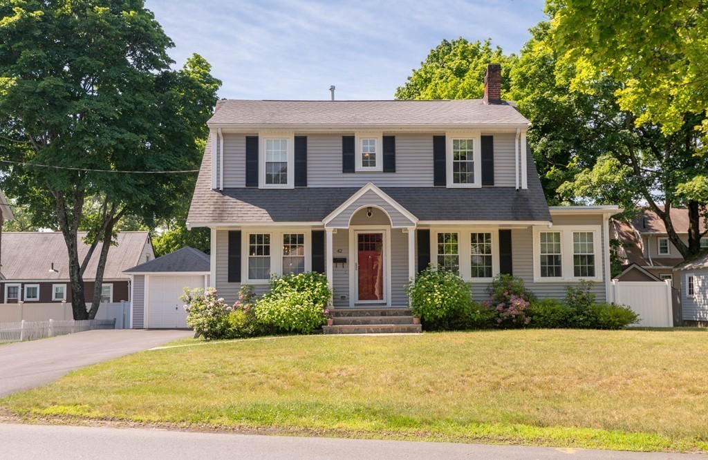 42 Westwood Road Stoneham, MA 02180 - Photo 1 of 30 Gallery Image 1